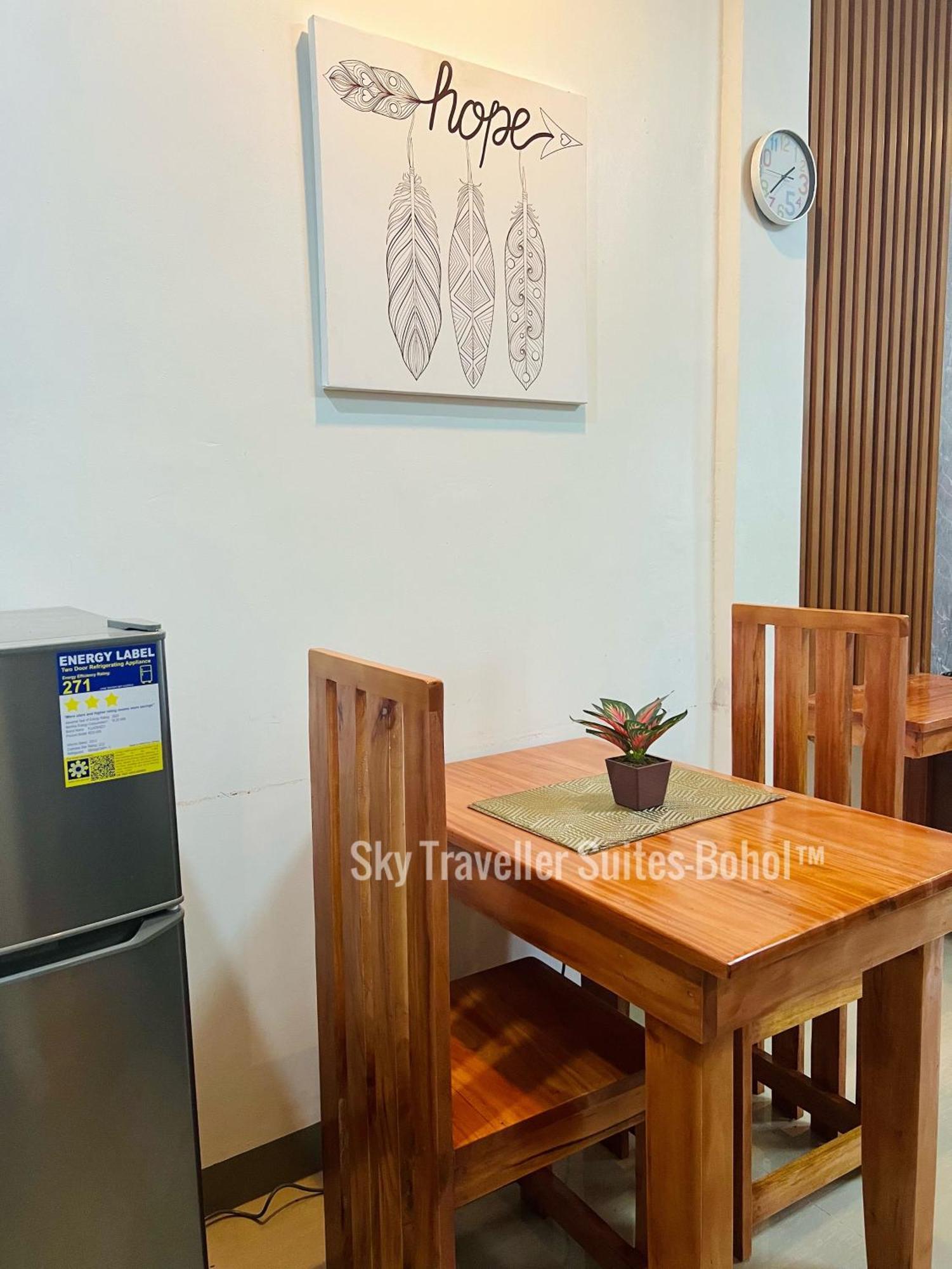 Sky Traveller Suites Đảo Đảo Panglao Ngoại thất bức ảnh