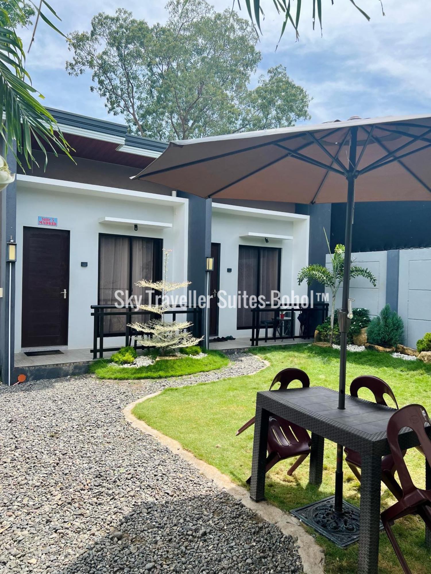 Sky Traveller Suites Đảo Đảo Panglao Ngoại thất bức ảnh